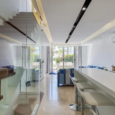 Blue Marlin 14 Holiday home