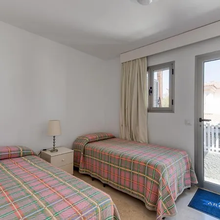 Blue Marlin 14 Holiday home *