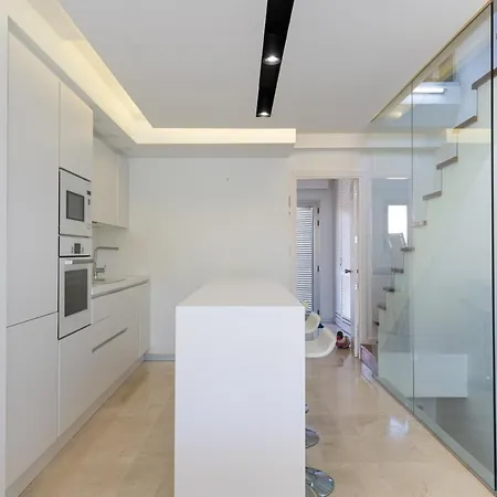 Blue Marlin 14 * פסיטו בלנקו